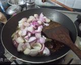 A picture of step 1 of Punjabi White Gravy (Restaurant Style).