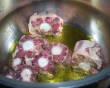 Foto del paso 2 de la receta: Rabo de toro al estilo de la abuelita Nines