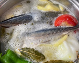 Foto del paso 3 de la receta: Sopita con jureles