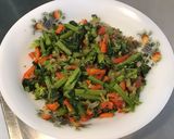 Une image de l'étape 13 de Cima di rapa aux anchois, poivron rouge et pecorino.