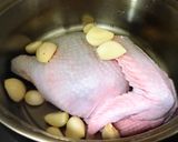 手撕蒜頭雞的食譜步驟1照片