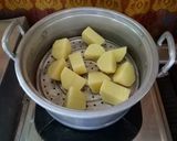 Foto langkah ke 1 dari resep Donat Kentang Empuk.