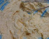Foto langkah ke 1 dari resep Thumbprint Cheese Strawberry.