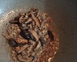 香菇絞肉炒綠竹筍的食譜步驟1照片
