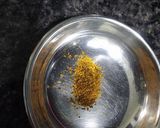 A picture of step 4 of Mung beans curry.