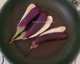 Foto langkah ke 1 dari resep Pecak terong santan.
