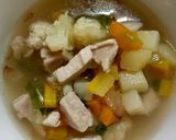 Foto langkah ke 5 dari resep Sup ayam bakso.