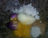 Foto langkah ke 4 dari resep Tumis kulit melinjo telur puyuh.
