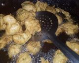 A picture of step 5 of Attay kai pakoray.
