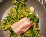 A picture of step 1 of Stir Fry Watercress with Bacon.