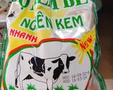 Hình bước làm 2 của món Sauce dầu trứng sữa để làm bông lan trứng muối