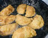 ઘૂઘરા (Ghughra Recipe In Gujarati) રેસીપી સ્ટેપ4ફોટો