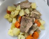 Foto del paso 4 de la receta: Ensalada rústica de papitas zanahorias y lengua