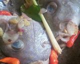 Foto langkah ke 5 dari resep Kepala Ikan Masak Kuah.