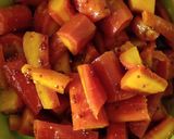 A picture of step 1 of Carrots pickle.