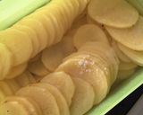 Foto langkah ke 1 dari resep Kentang Masak Susu.