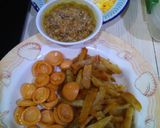 Foto langkah ke 2 dari resep Kwetiau goreng topping siomay dan sosis.
