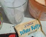 Foto langkah ke 1 dari resep Es Kopi Susu Latte Simpel.