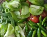 Foto langkah ke 1 dari resep Cabe gebog/cabe hijau dicabein.