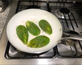 Foto del paso 2 de la receta: Nopal en caldillo de jitomate