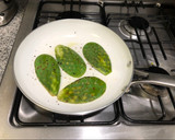 Foto del paso 2 de la receta: Nopal en caldillo de jitomate