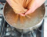 A picture of step 14 of Classic Tomato Spaghetti.