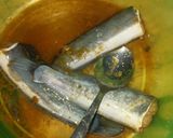 Foto langkah ke 1 dari resep Lele sambal balado.