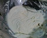 Gambar langkah 2 resipi Biscoff cheesecake simple.