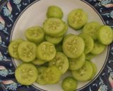 A picture of step 1 of Cucumber juice 🍸🍹.