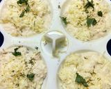 A picture of step 1 of Cheesy rawa idli.