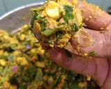 A picture of step 3 of Corn spinach pakoda.