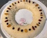 Une image de l'étape 6 de Couronne de semoule aux fruits secs et baies.