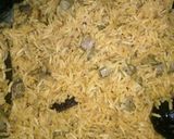 صورة لخطوة 4 من وصفة أرز بالخلطه بقطع الكبده