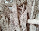 Foto langkah ke 1 dari resep Stik ubi ungu.