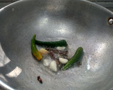 ரோட்டு கடை பிளைன் இட்லி குருமா (Idli kuruma recipe in tamil) ரெசிபி ஸ்டேப் 1 புகைப்படம்