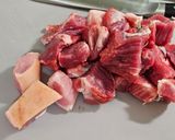 A picture of step 1 of Homestyle Braised Pork (using Multi-Cooker).