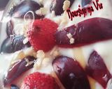صورة لخطوة 1 من وصفة تحلية خفيفة بالفراولة 🍓🍓والبرقوق