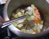 A picture of step 3 of Masoor Dal and Bottle Gourd with Onion-Tomato Tadka.