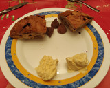 Foto del paso 3 de la receta: Panettone de canela con helado de vainilla y trufas