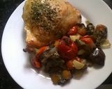 Foto del paso 4 de la receta: Pollo sobre colchón de vegetales