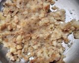 A picture of step 2 of Mashed potato pakora.