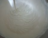 Foto langkah ke 5 dari resep Bolu kukus mekhar.