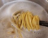 Foto del passaggio 3 della ricetta Tagliolini alle vongole e crema di pistacchio