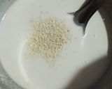 A picture of step 2 of Rose cake or Rose cookies.