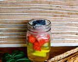 Foto langkah ke 4 dari resep Es Buah Sirup Nanas.