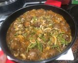 Foto del paso 12 de la receta Albóndigas en salsa de champiñones variados y trigueros silvestres de temporada