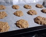 Foto del paso 2 de la receta: Galletitas de avena, harina integral y manzana 🍎