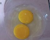 Foto langkah ke 1 dari resep Telur Dadar Mini.