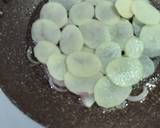 Spinach Frittata with green chutney recipe step 1 photo
