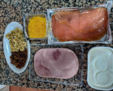 Foto del paso 1 de la receta: Rollitos de york y salmón